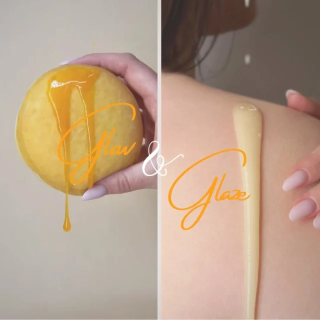 Dzisiaj Tłusty Czwartek 🍩✨

Ale „glaze” nie musi kończyć się na pączkach.

Twoja skóra też może lśnić.
Miękko. Naturalnie i bez lepkości ✨

Orange Glow + Body Oil = połączenie, które daje efekt glazed & glowing, jak ciepłe słońce na skórze ☀️

Szczególnie teraz, gdy za oknem w Polsce mroźno i pochmurno, a niebo częściej szare niż złote.

Ten rytuał to mała dawka światła. Ciepło zamknięte w zapachu i glow, które nie zależy od pogody ✨

(Taki też feedback najczęściej dostajemy od naszych klientek)

A to dopiero początek… 🤍

Wkrótce pokażemy coś specjalnego ✨

Jeśli chcesz wiedzieć pierwsza, zapisz się do naszego newslettera 📩
______
#laquara #kosmetykinaturalne #tłustyczwartek #glow glaz
